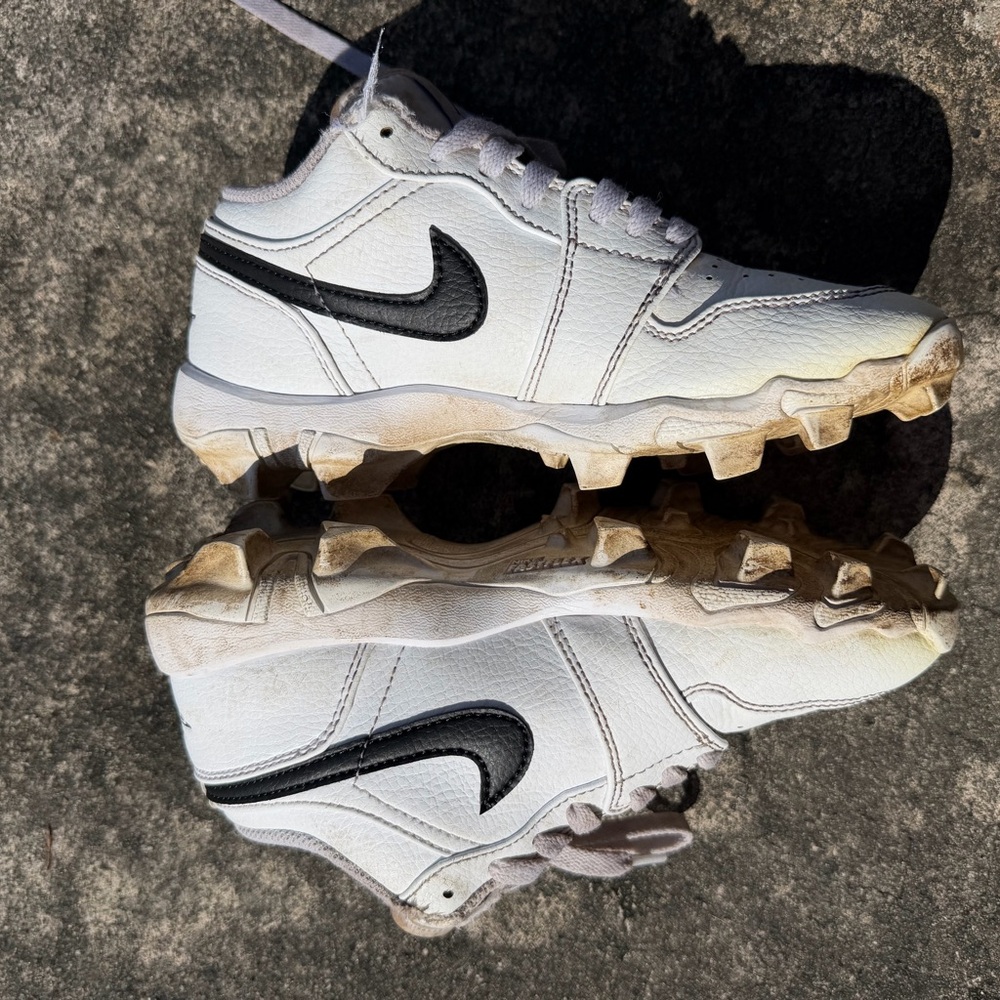 Nike Jordan 1 Football Cleats 3.5